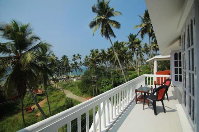 Lyba Homestay Thiruvananthapuram Bagian luar foto